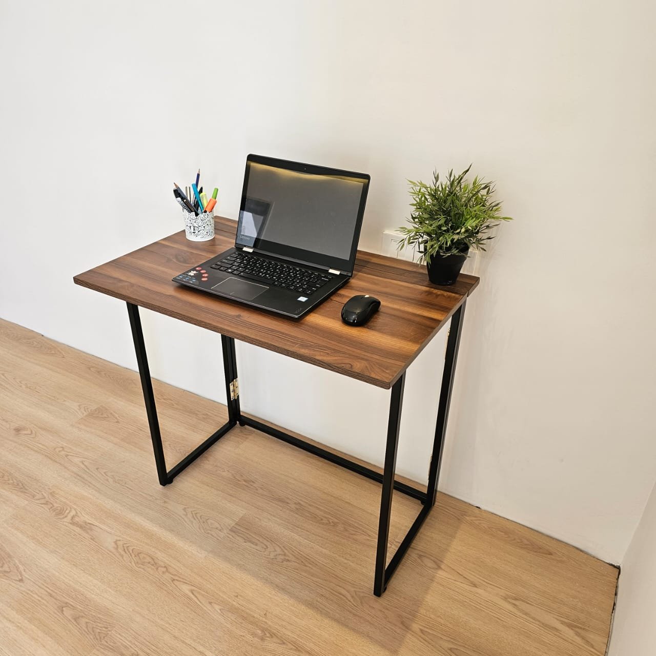 Foldable Desk