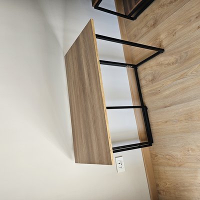 Foldable Desk - Angle 12